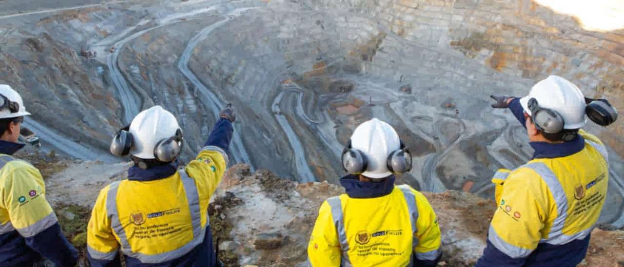 Gold Fields redobla su apuesta por el oro en el Perú con una inversión millonaria en exploración