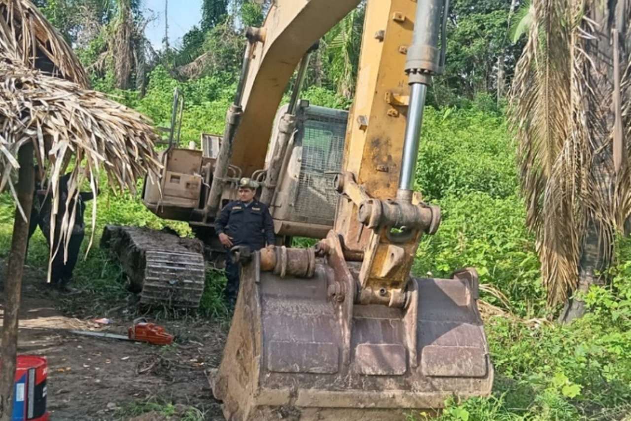 Se realizó operativo en Yuyapichis – Huánuco contra la minería ilegal.